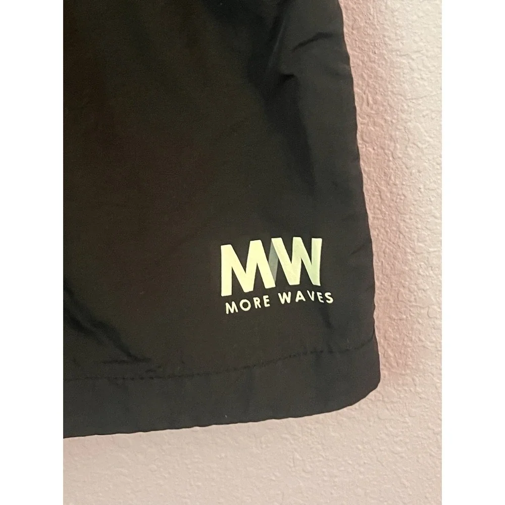 H&M Mens Swim More Waves Black Shorts Size Medium